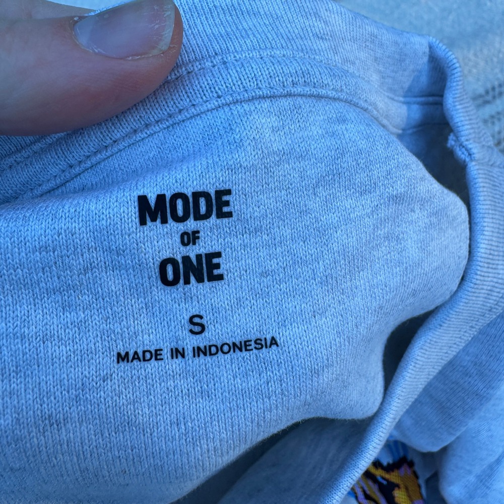 Mode of One Mens Heather Grey Graffiti Graphic T-Shirt Small 100194459MN NWT - Picture 3 of 16